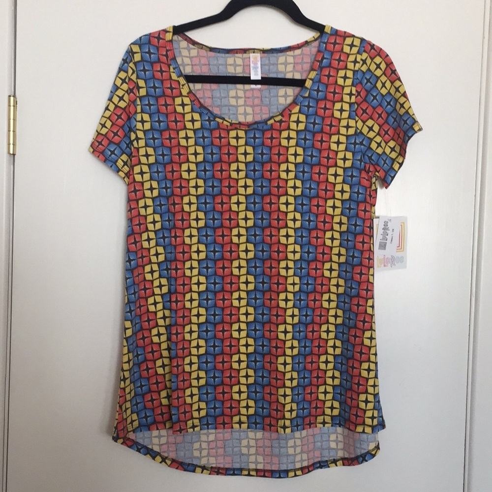 XS LuLaRoe Classic Tee H02‎ 21